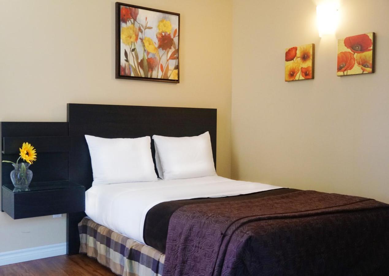 Motel Des Cedres Sherbrooke Exterior foto
